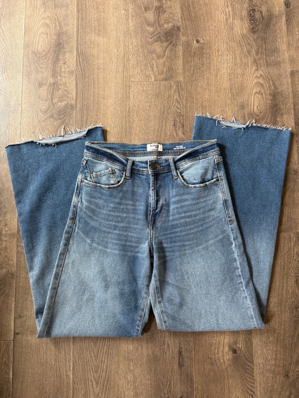 The Kaya Jeans by Kensie